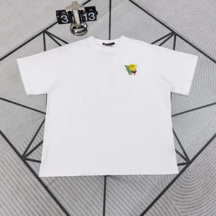 Picture of Louis Vuitton T Shirts Short _SKULVS-XLaatx297487